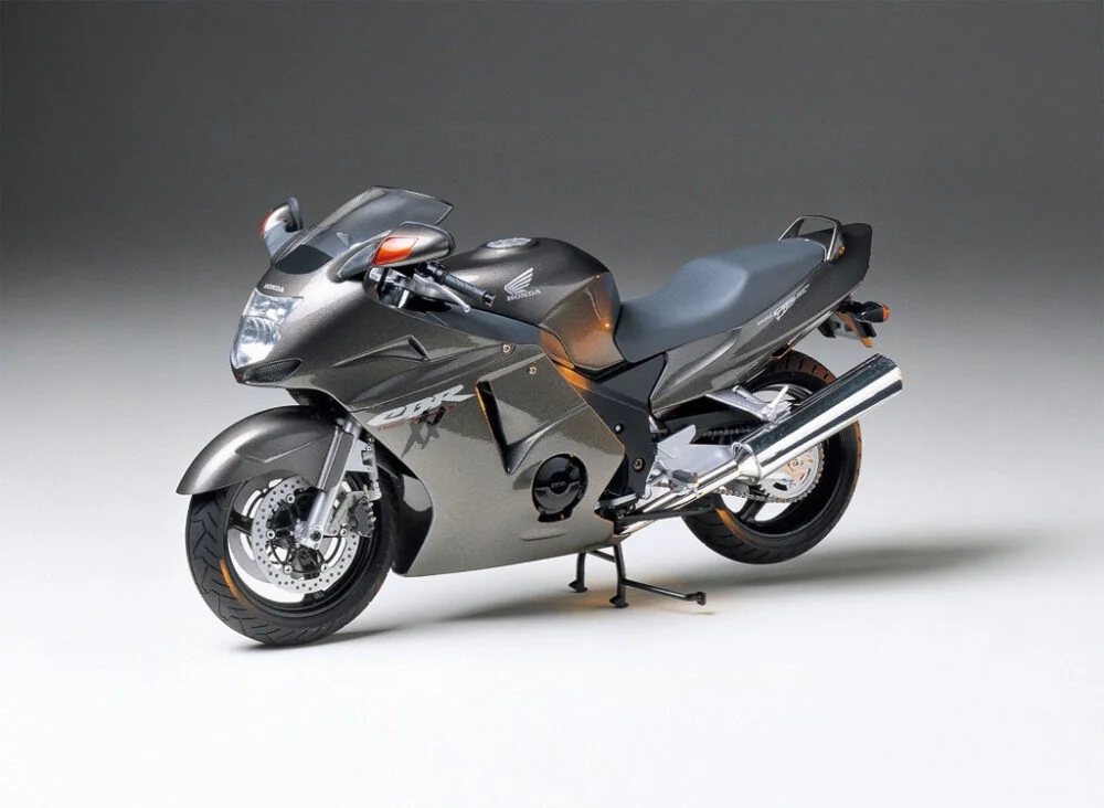 Honda Cbr 1100Xx S.Blackbird Tamiya 1/12 Kit