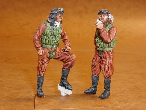 Japanese Navy Pilots Ww2 (2 Figures) 1/32 Kit .Needs Assembly & Painting.