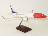B737-800 (Norwegian) LN-DYC (Premium Models PA062)