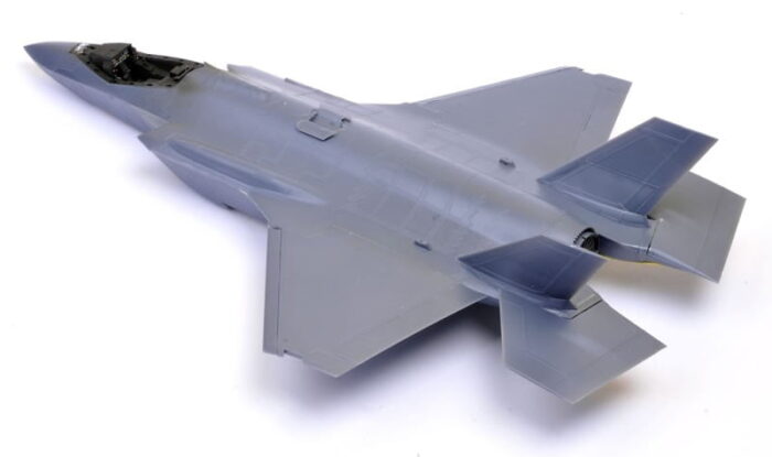 Lockheed Martin F-35A Lightning II Fighter ( Meng LS007) KIT 1/48