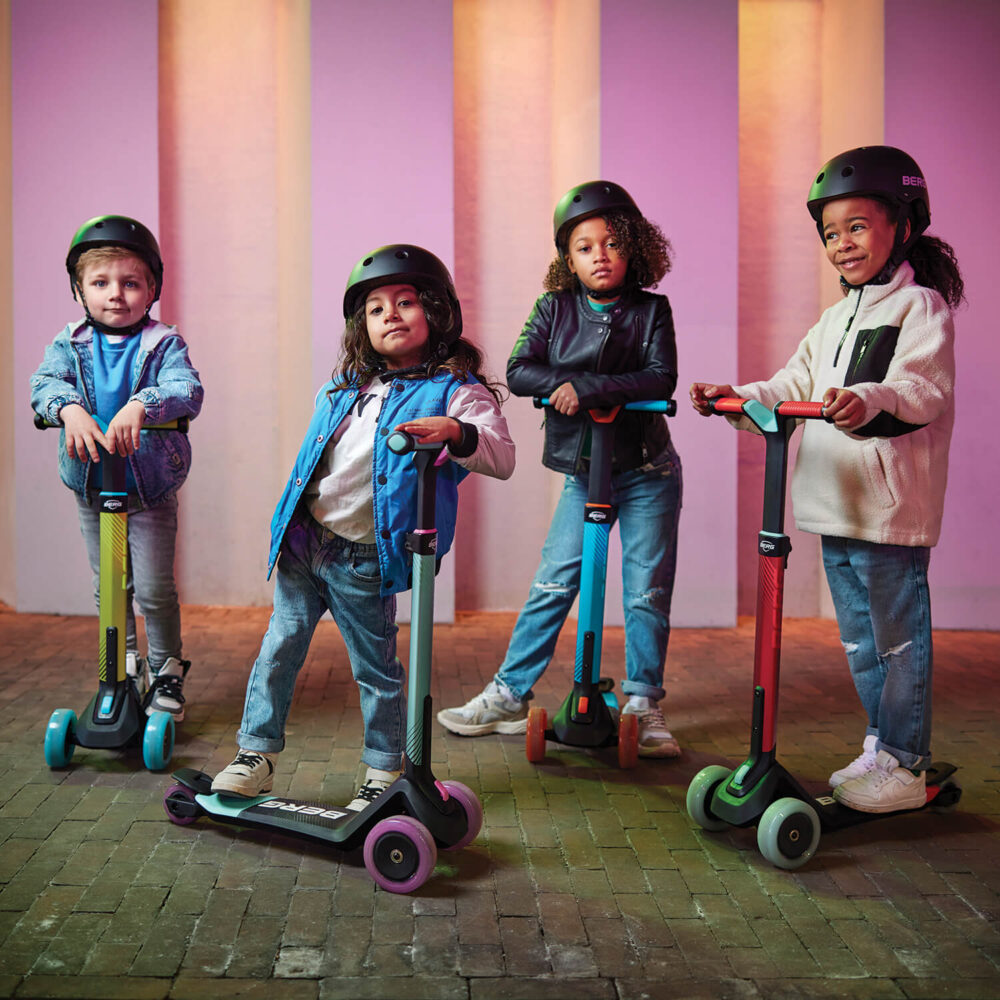 Berg Nexo Foldable LED-DECK Scooter