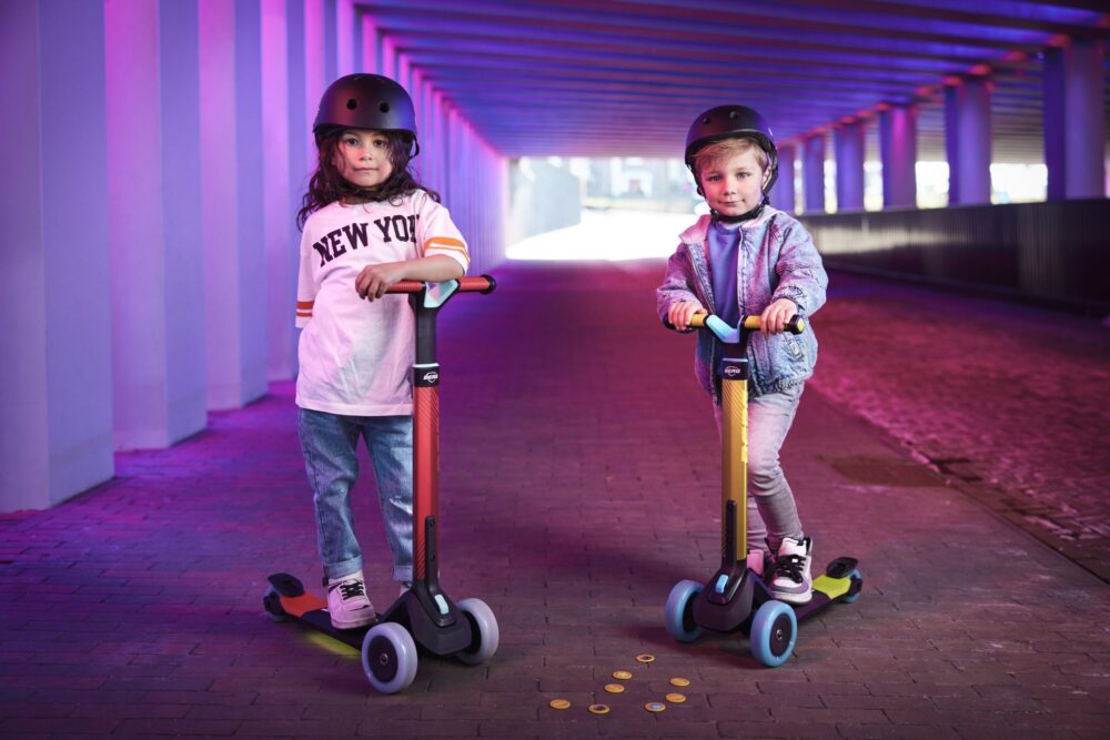 Berg Nexo Foldable Lights Scooter