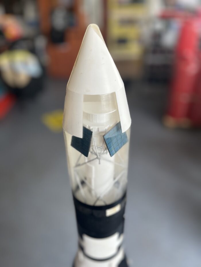 Dragon 1/72 Saturn V w/Sky Lab Model Rocket (SHOP SOILED) - Image 4