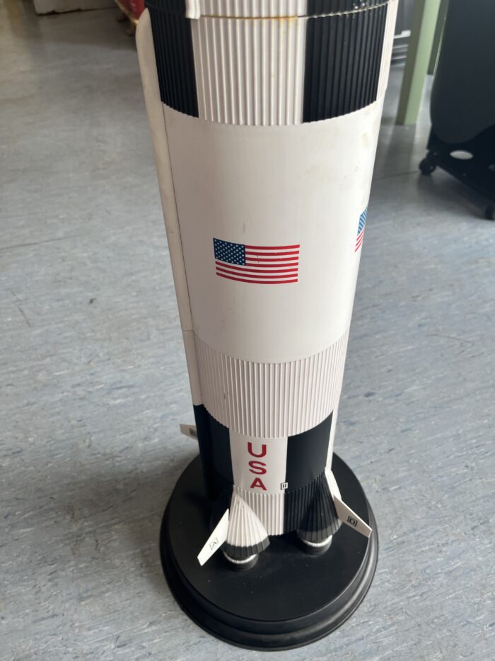 Dragon 1/72 Saturn V w/Sky Lab Model Rocket (SHOP SOILED) - Image 13