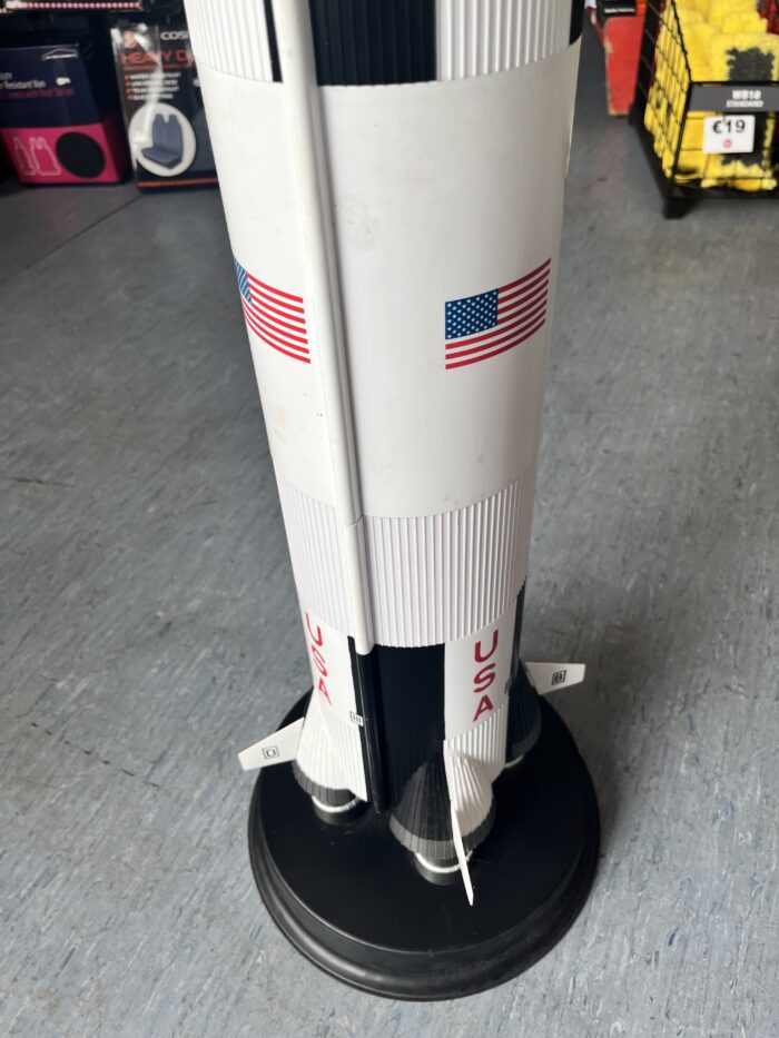 Dragon 1/72 Saturn V w/Sky Lab Model Rocket (SHOP SOILED) - Image 12