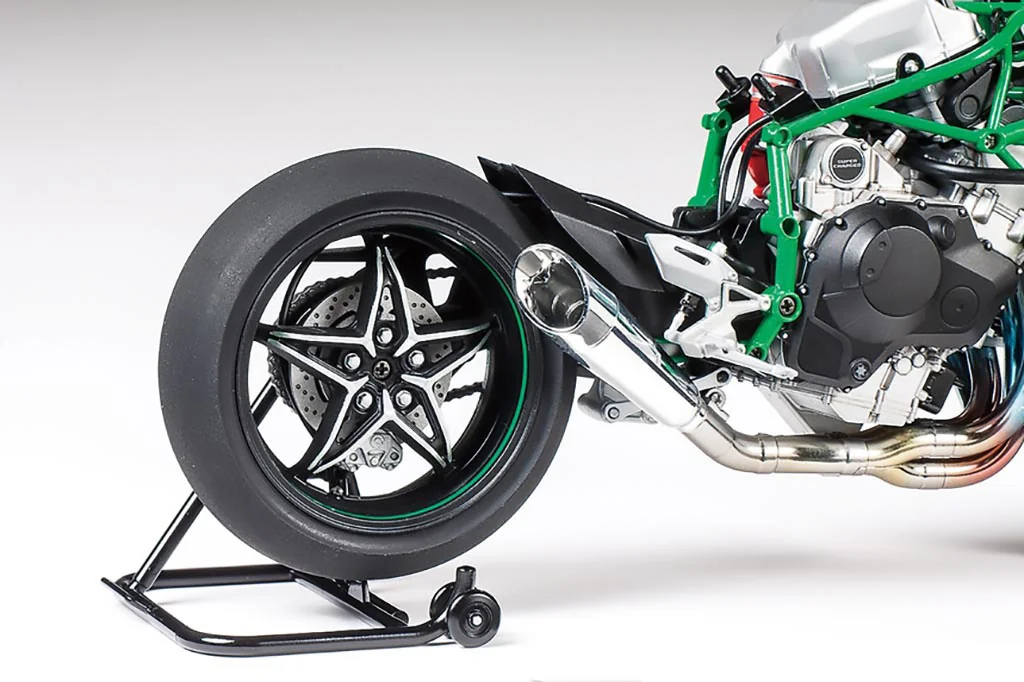 Tamiya 1/12 Kawasaki Ninja H2R - Image 3
