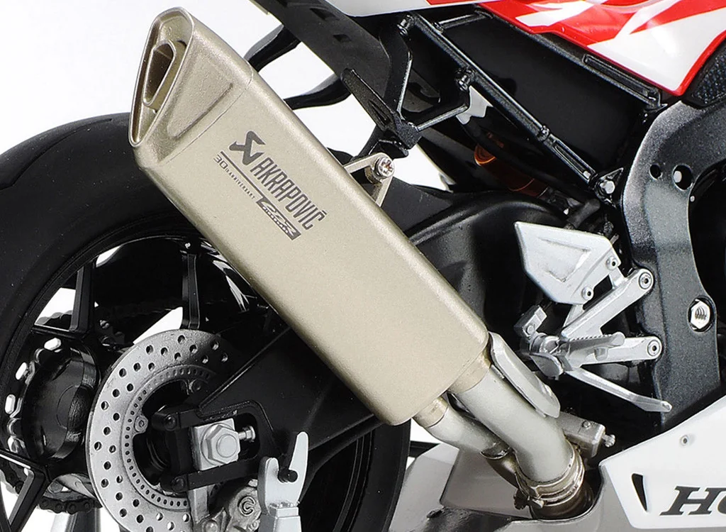 Tamiya 1/12 CBR 1000RR-R Fireblade Special - Image 4