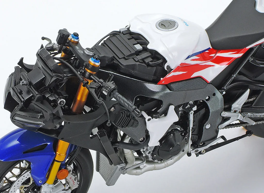 Tamiya 1/12 CBR 1000RR-R Fireblade Special - Image 10