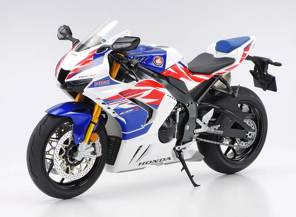 Tamiya 1/12 CBR 1000RR-R Fireblade Special - Image 11
