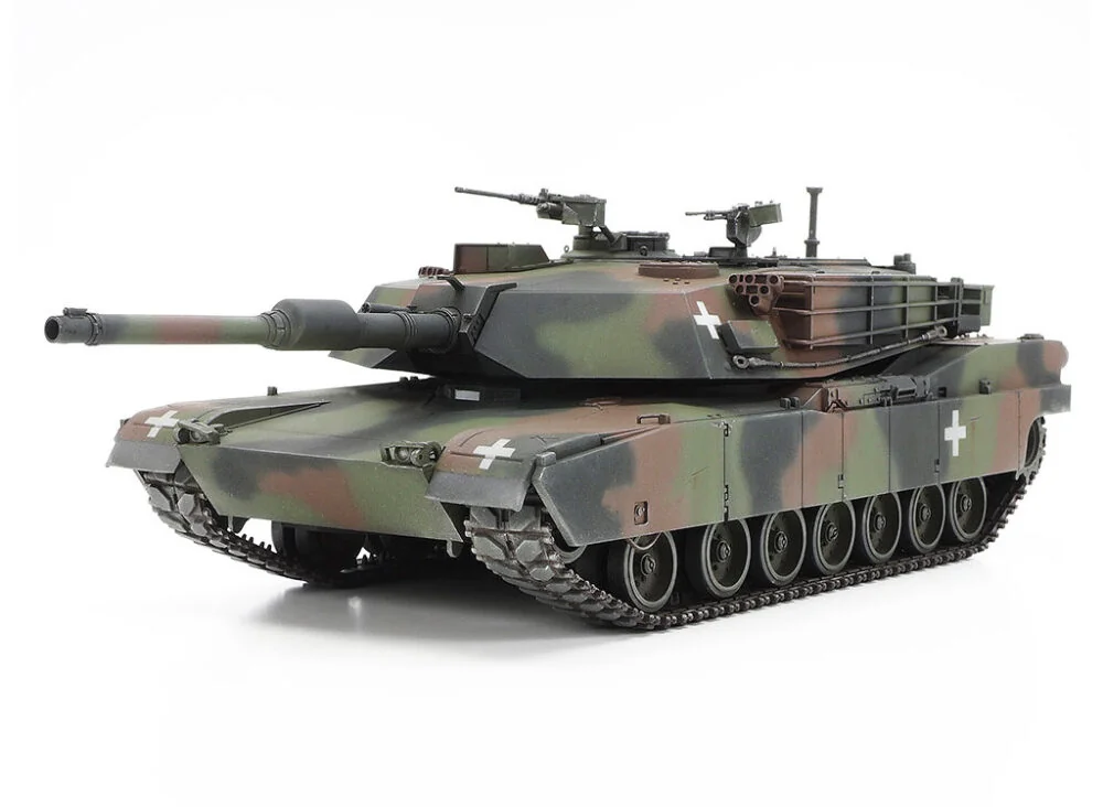 Tamiya 1/35 M1A1 Abrams Tank "Ukraine"