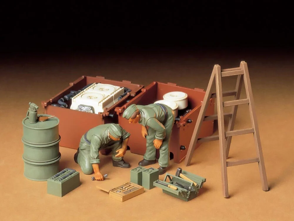 Tamiya 1/35 German Tank Maintenance Crew Set