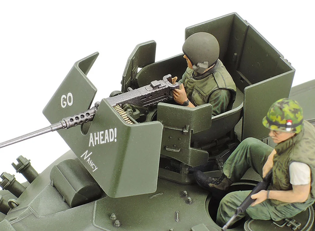 Tamiya 1/35 U.S. Airborne M551 Sheridan Tank (Vietnam War) - Image 7