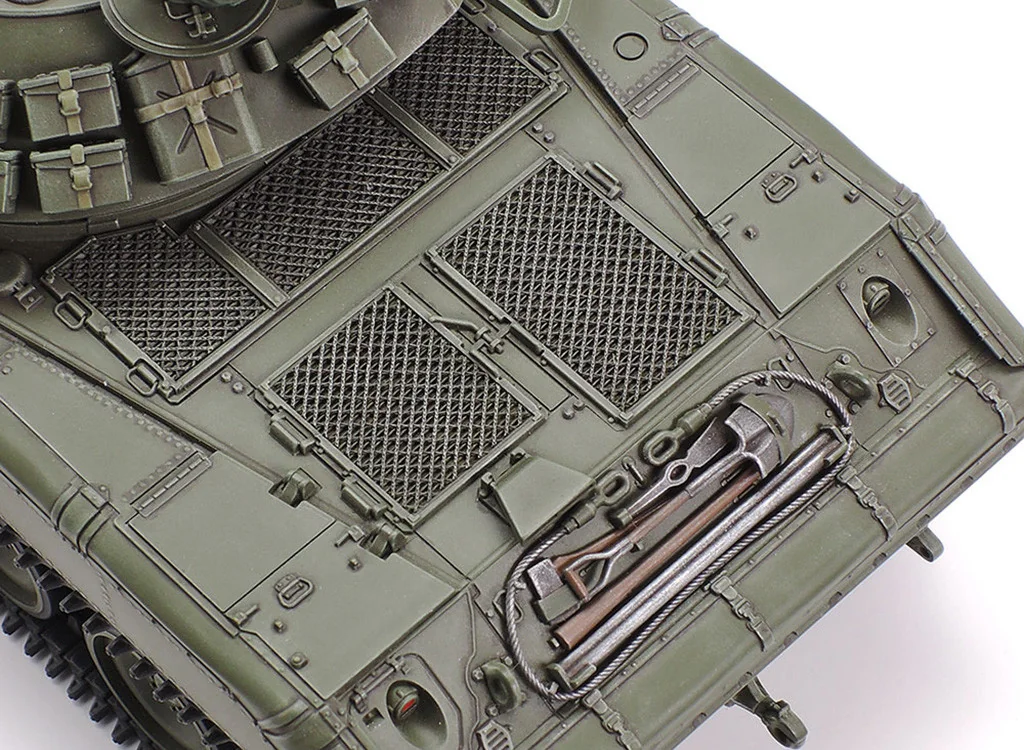 Tamiya 1/35 U.S. Airborne M551 Sheridan Tank (Vietnam War) - Image 11