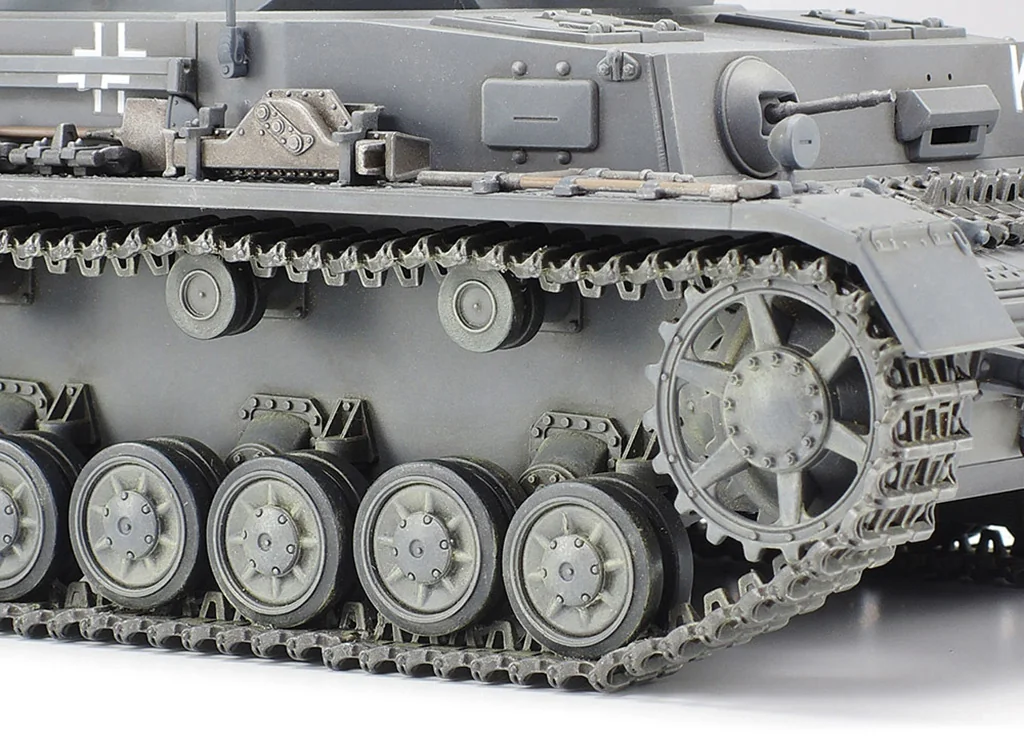 Tamiya 1/35 Pz.Kpfw.IV Ausf F - Image 3