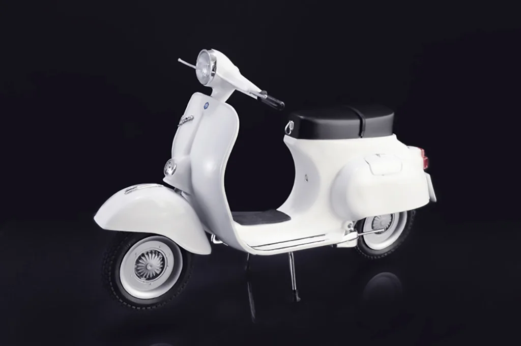 Italeri 1/9 Vespa 125 Primavera - Image 2