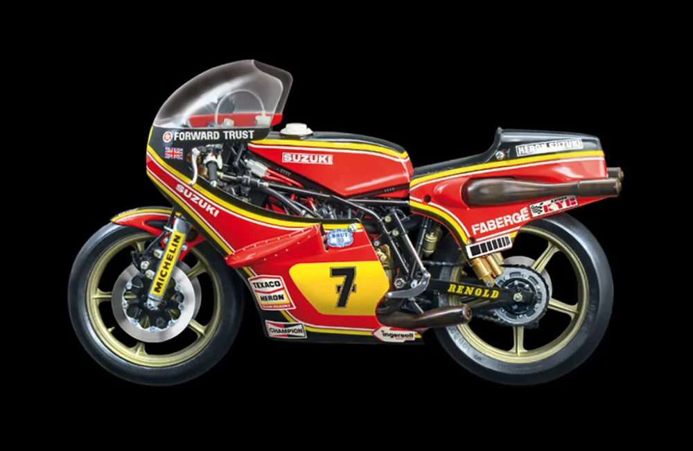Italeri 1/9 Suzuki RG 500 XR27 Heron 1978