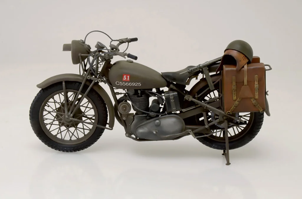 Italeri 1/9 Triumph Military 3HW Solo - Image 3